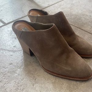 Steve Madden Gray Clog Mules